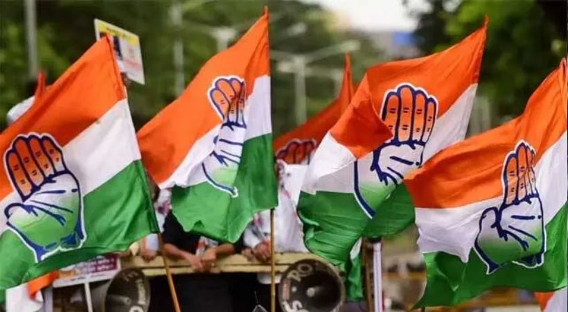 കോൺഗ്രസിൽ മുഖ്യമന്ത്രി പോര് മുറുകുന്നു; സതീശൻ – വേണുഗോപാൽ അനുകൂലികൾ തമ്മിൽ സൈബർ യുദ്ധം